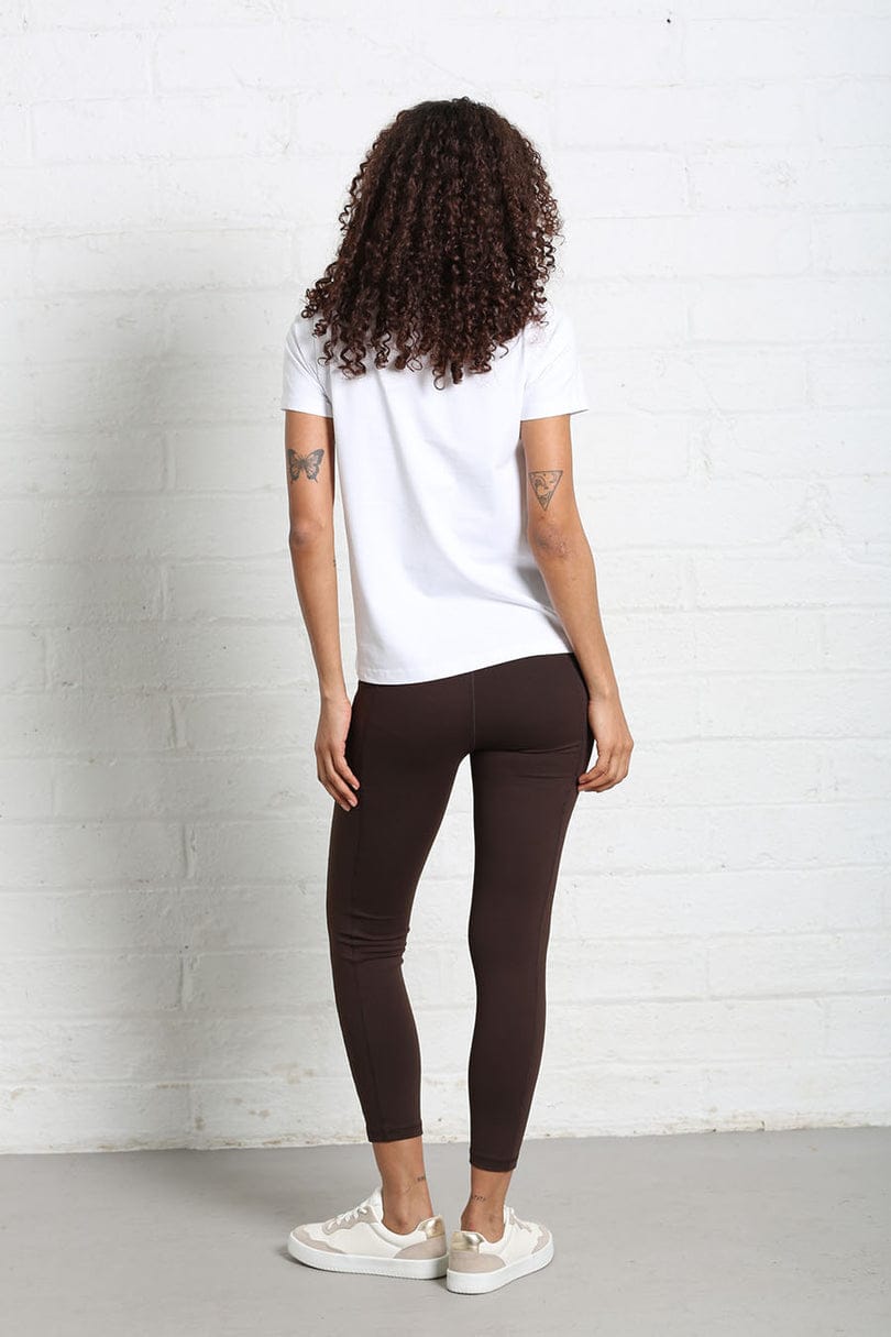 Relax & Renew Nessa Legging Chocolate Brown - Image 3